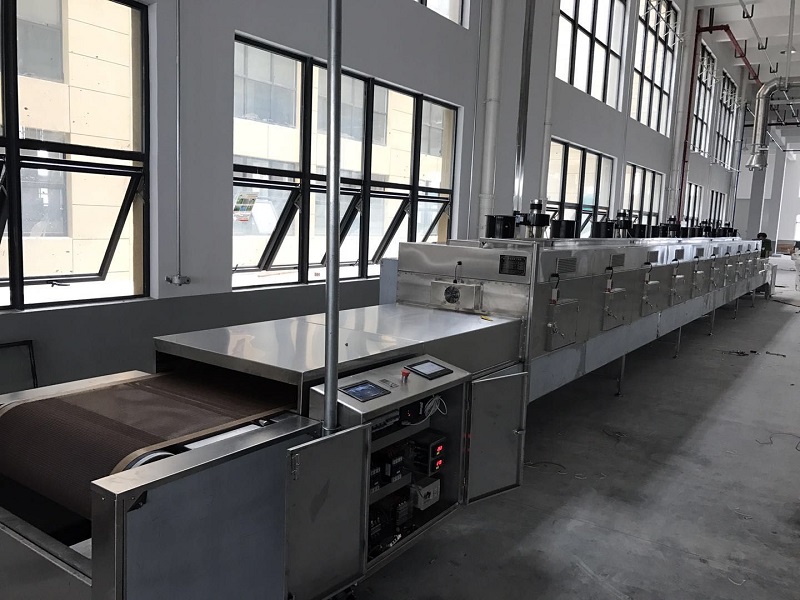 10節(jié)加熱的微波連續(xù)式干燥設(shè)備